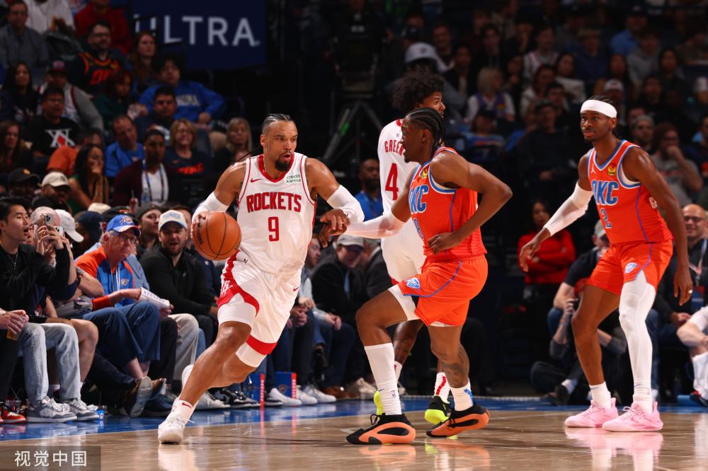 埃利奥特成 埃利奥特成