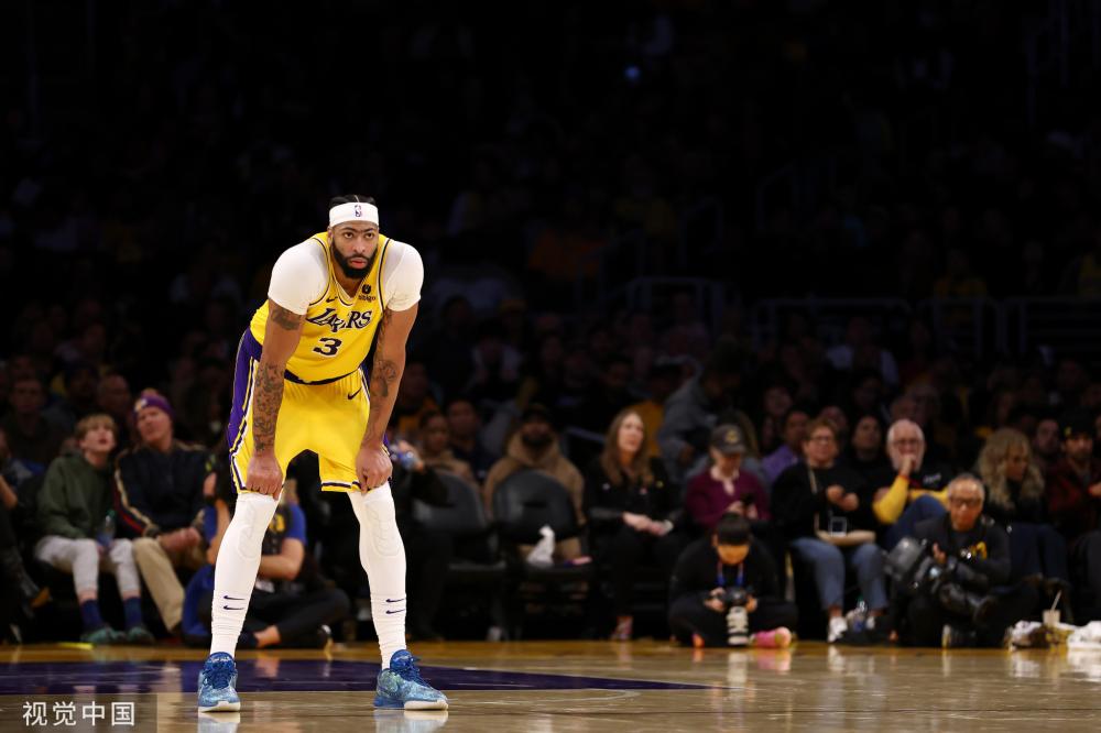 激烈而充满 激烈而充满